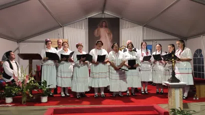 Marjanske pjesme pjevale su se i sinoć, ususret Velikoj Gospivratile su sve nazočne u prošlost/Foto: Martina Čapo