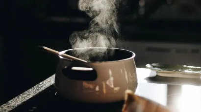 Bez obzira na to želite li pripremiti tradicionalnu juhu od kostiju ili ćete odabrati vegetarijansku, kvaliteta juhe ovisi o kvaliteti sirovih sastojaka/Foto: Unsplash