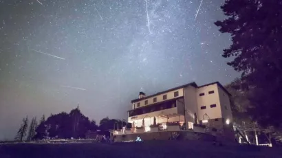 Planinarski dom Omanovac noću/Foto: FOTOimago