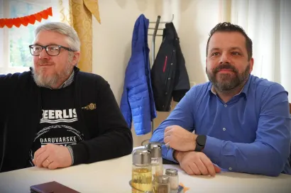 Pivski majstor Kre&scaron;o Marić i Miran Husak, tvorci nagrađenog projekta "Beerlist - Na&scaron;e pivske i druge priče"/Foto: Nikica Puhalo/MojPortal.hr