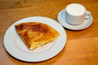 Zdravljak Orijent s domaćim jogurtom s medom/Foto: Gastronaut/Predrag Uskoković