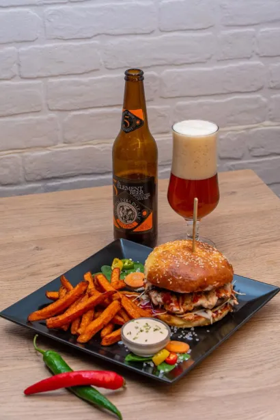 Most Wanted Burger/Foto: Gastronaut/Predrag Uskoković