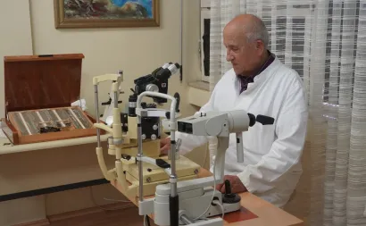 Iako bi trebao već 20-ak godina biti u mirovini, dr. Vlado Novaković i dalje uživa u svom poslu/Foto: Tomislav Kukec/MojPortal.hr