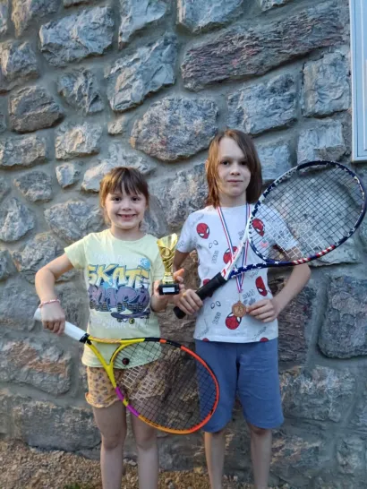 Nasja i Nolen/Foto: Teniski klub Feniks