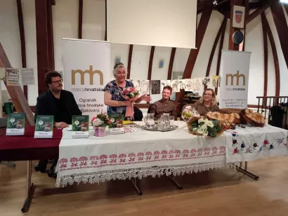 Književna večer protekla je u svečanom ozračju/Foto: Slavica Trgovac Martan