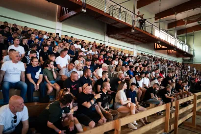 Dvorana u Pakracu bila je puna, a atmosfera stadionska/Foto: Antonio Pejša/PHI Media