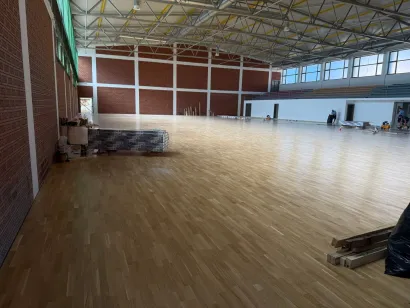 U dvorani je postavljen novi parket/Foto: Krugoval Garešnica