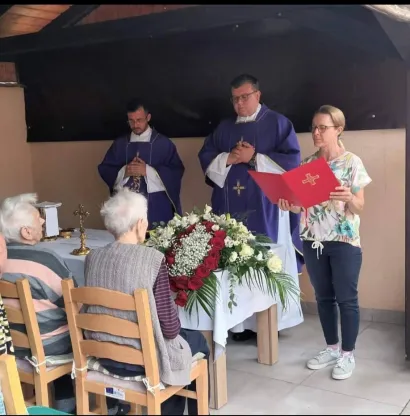 Martina čita na misnim slavljima/Foto: Obitelj Brletić