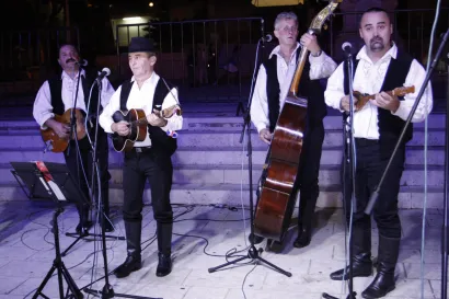 Slavonske Lole/Foto: Ivo Ravlić/CROPIX