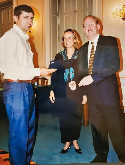 Krešimir Ivančić s Lawrenceaom G. Rossinom, tadašnjim američkim veleposlanikom u RH/Foto: Privatni album