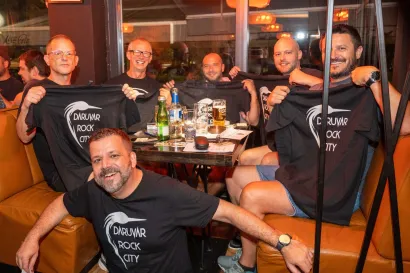 Pobjednici rock pub kviza "Pametni i knjiški ljudi"/Foto: Predrag Uskoković