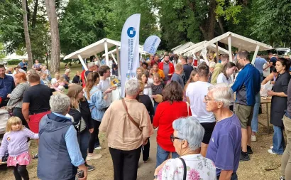 Mnoštvo ljudi na prvom "Gastru na dar"/Foto: Dijana Puhalo/Mojportal.hr