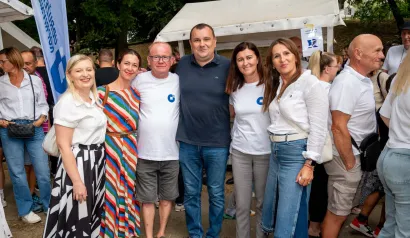 Danica Cetin, Tanja Novotni Golubić, Željko Jukić, Damir Lneniček i Kata Bliznac u društvu potpredsjednice Hrvatske obrtničke komore Jelene Ivaniš/Foto: Predrag Uskoković/Grad Daruvar