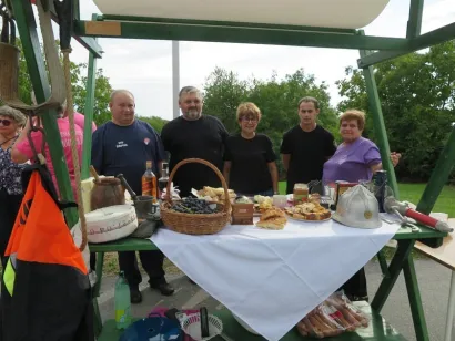 Gostima su ponuđene domaće delicije/Foto: Češka beseda Šibovac