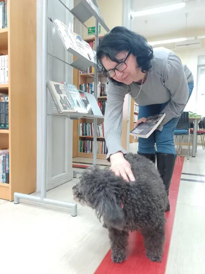 Za Lunu je dolazak među police bez maženja nezamisliv/Foto: PKIČ Daruvar 