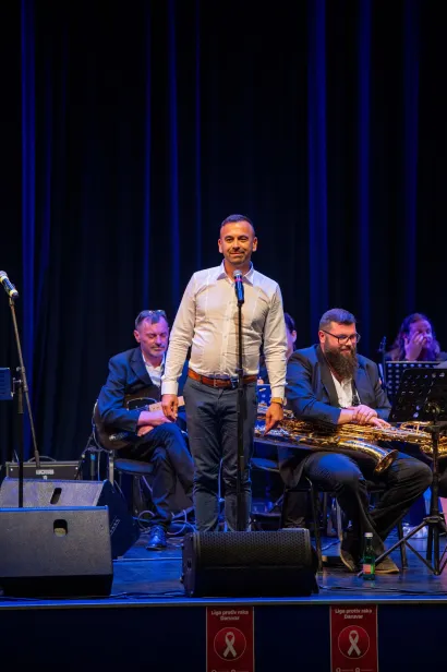 Daruvarski liječnik Tihomir Ježinac obratio se svim posjetiteljima/Foto: Predrag Uskoković/Grad Daruvar