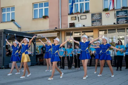 Daruvarske mažoretkinje/Foto: Predrag Uskoković/Grad Daruvar