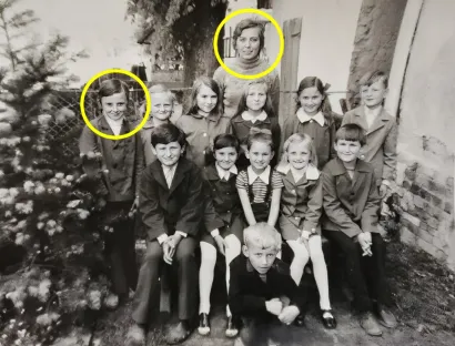 Fotografija iz osnovne škole u kojoj mu je majka bla učiteljica/Foto: Privatni album