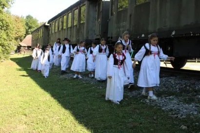 Dio prizora snimljen je uz najpoznatiji hrvatski vlak/Foto: Slavica Trgovac Martan
