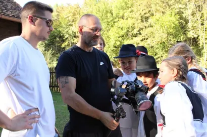 Svi su željeli vidjeti kako su ispali na snimkama/Foto: Slavica Trgovac Martan