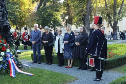 Položeni su vijenci za stradale bjelovarske heroje/Foto: Slavica Trgovac Martan