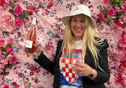 Eva ne zaboravlja svoje korijene/Foto: Privatni album