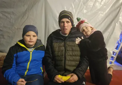 Na božićnoj predstavi s nećacimaFoto: Privatni album