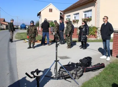 Na setu se okupilo 30-ak ljudi/Foto: Slavica Trgovac Martan 