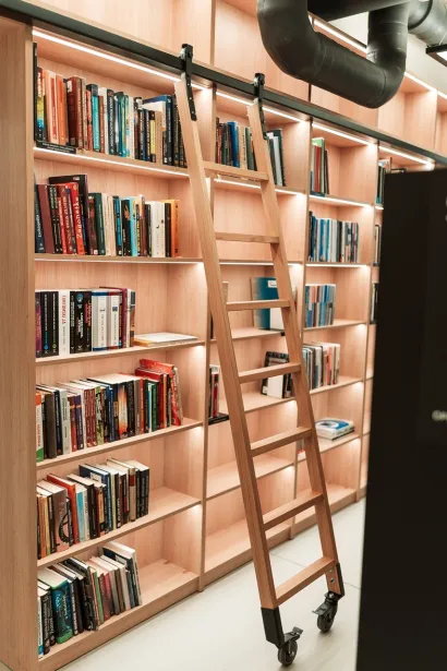 Detalj iz nove knjižnice/Foto: Antonio Pejša, PHI MEDIA