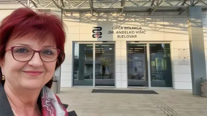 Ispred nove bolnice u Bjelovaru/Foto: Privatni album