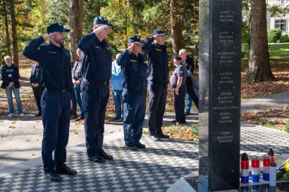 Počast je odaba i u Daruvaru/Foto: Predrag Uskoković