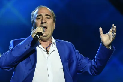 Split, 12072060.Splitski festival zabavne glazbe, finalna vecerNa fotografiji: Mladen GrdovicFoto: Ante Cizmic/CROPIX