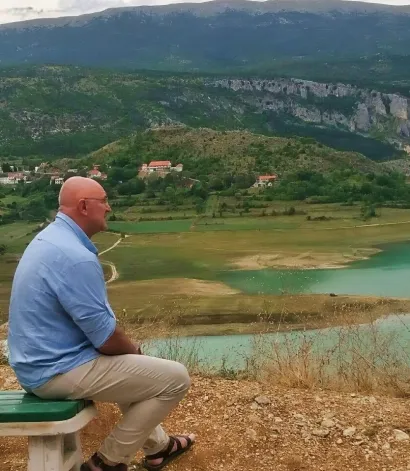 U svojim rodnim Ričicama/Foto: Privatni album