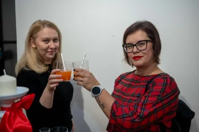 Nazdravljalo se uz koktele/Foto: Predrag Uskoković