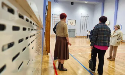 Postavljeno je novo grijanje (lijevo) kako bi djeci bilo toplije zimi/Foto: Nikica Puhalo/MojPortal.hr