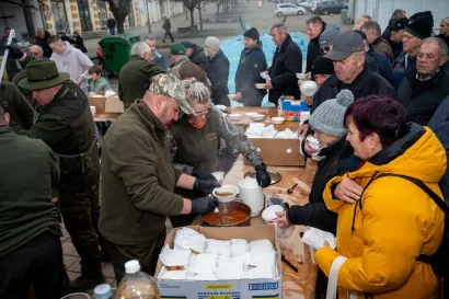 Daruvarski lovci potvrdili su da su vrsni kuhari/Foto: Predrag Uskoković