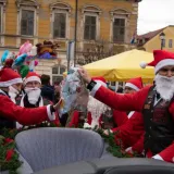 Moto mrazovi darivaju najmlađe tijekom blagdana/ Foto: MK Daruvar