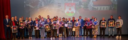 Na svečanoj sjednici Gradskog vijeća Goranu je dodijeljeno posebno priznanje/Foto: Predrag Uskoković