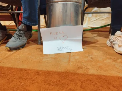 Poruke podr&scaron;ke navijačica/Foto: Mario Barać