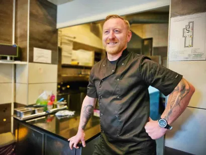 Dean Jambrović, vlasnik Black&White fast fooda Daruvar/Foto: Nikica Puhalo/MojPortal.hr