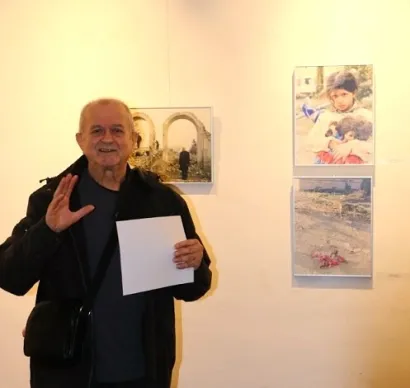 Pjer Jagetić iz Ivanca pokraj svoje pobjedničke fotografije/Foto: Pakrački list