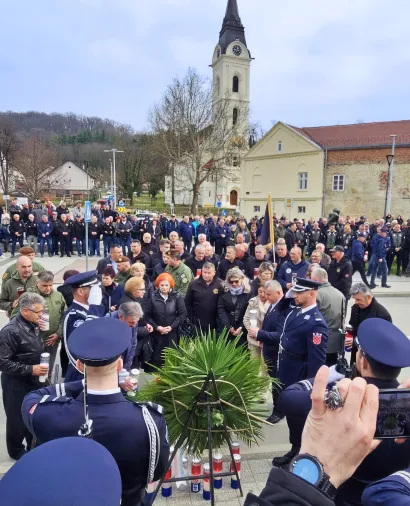 Obitelji poginulih branitelja/Foto: Nikica Puhalo/MojPortal.hr