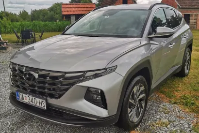 IZ RUBRIKE AUTO MOTO Prodaje se Hyundai Tucson, mlad, garažiran i redovito održavan!