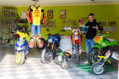 Marin sa svojim motociklima i medaljama/Foto: &Scaron;tefan Brajković