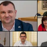 Vijećnici su pitanjima "re&scaron;etali" gradonačelnika Lneničeka/Foto: Predrag Uskoković/Grad Daruvar