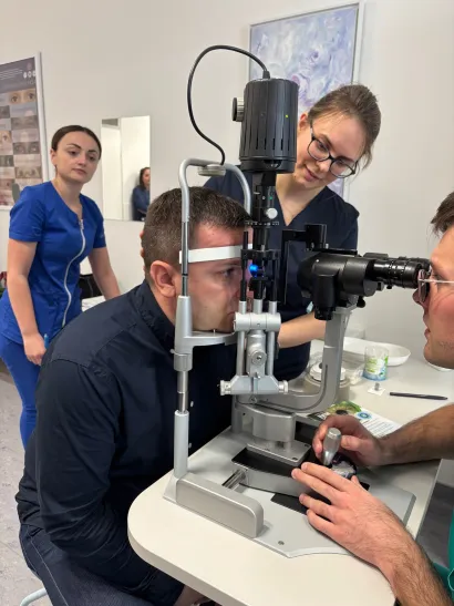 I gradonačelnik Hrebak je izmjerio očni tlak/Foto: Opća bolnica Bjelovar