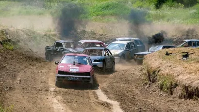 Na startu utrke zna biti i 50-ak automobila/Foto: Privatni album