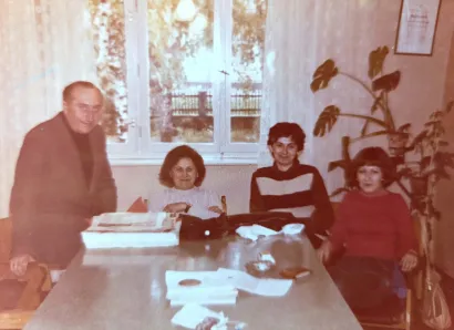 Na početku karijere radila je u &scaron;kolu u Đulovcu, tada&scaron;njem Miokovićevom/Foto: Privatni album