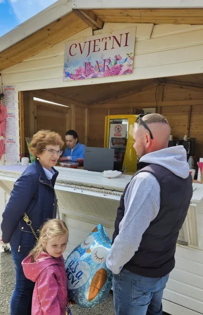 Cvjetni bar/Foto: Nikica Puhalo/MojPortal.hr