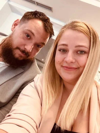 Supružnici Damjanović presretni su jer imaju priliku podizati obitelj u rodnom mjestu/Foto: Privatni album